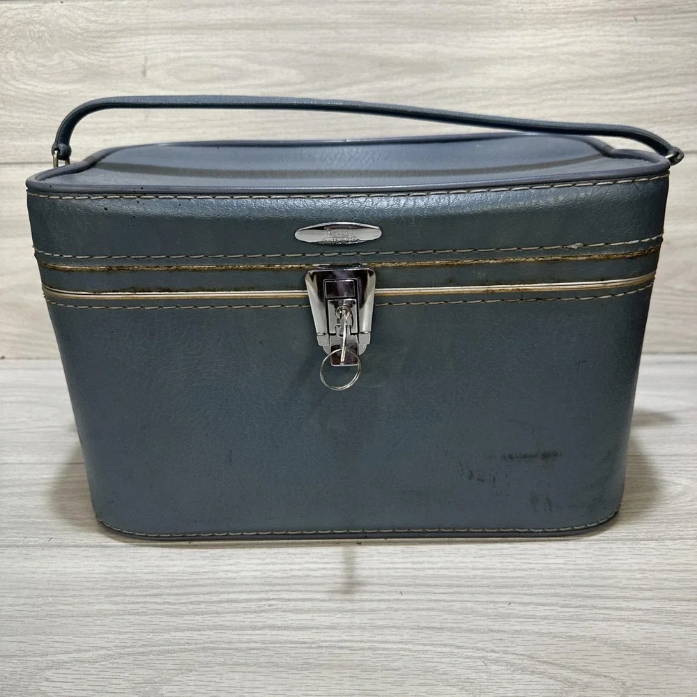 Sears Featherlite 14x9x9